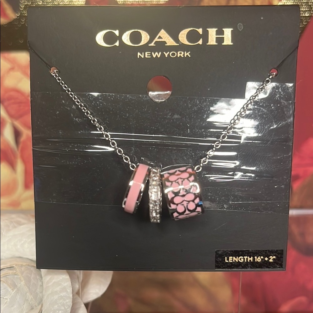 NEW❗️COACH New York Pink and Silver Necklace MSRP 128$ NWT - Picture 2 of 3
